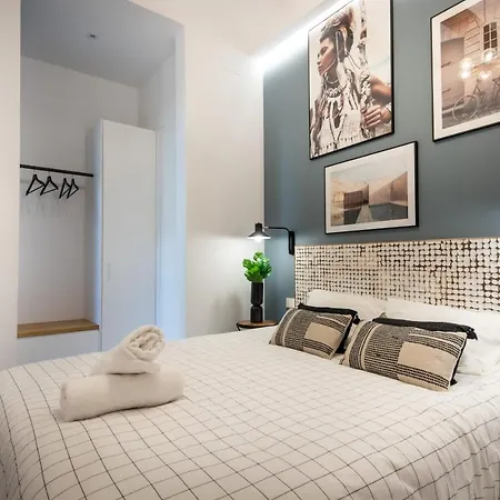 Amazing New With Rooftop Jacuzzi * Barcellona