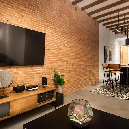 Amazing New With Rooftop Jacuzzi Apartment Barcelona