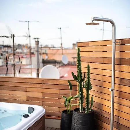Amazing New With Rooftop Jacuzzi Barcelona